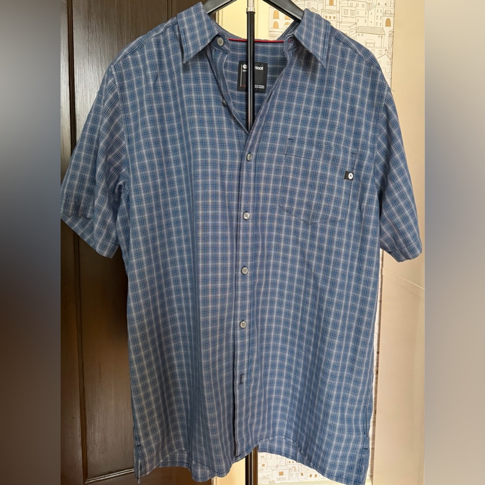 Marmot Men's Blue Plaid Button Down Shirt